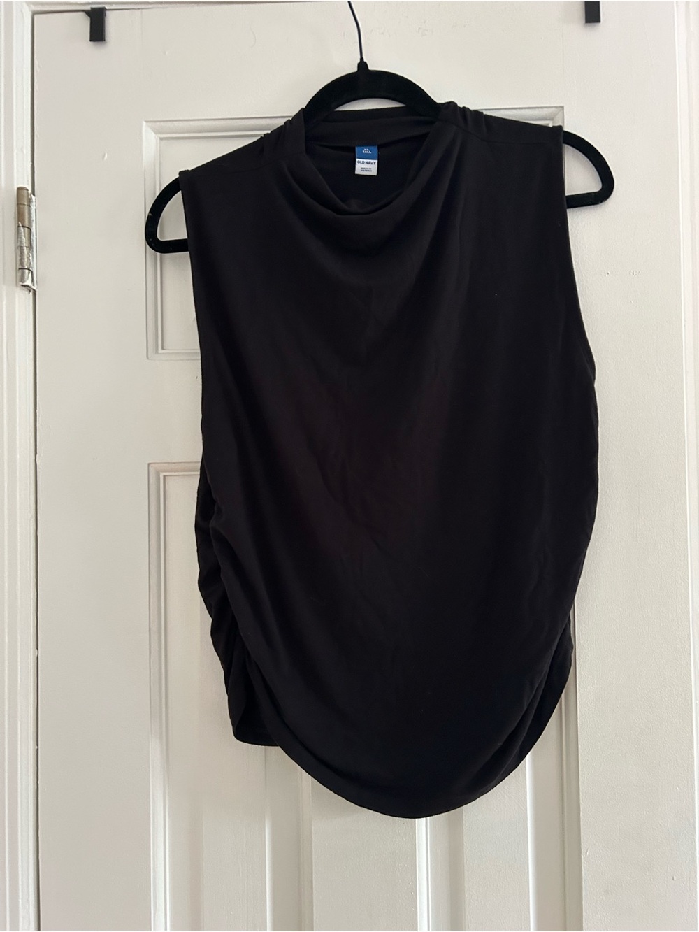Old Navy Sleeveless Black XL Casual Top